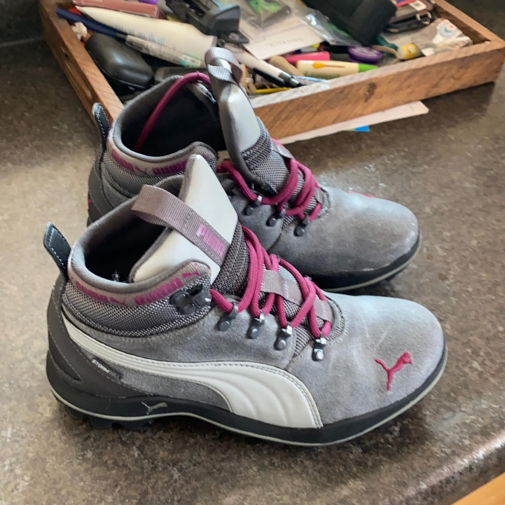 Brand New Puma Women’s/Girls Hiking Boot